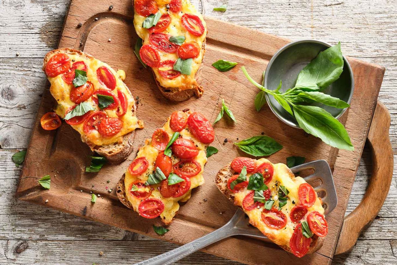TOMATENQUICHE MIT ZIEGENKÄSE | Kaltbach